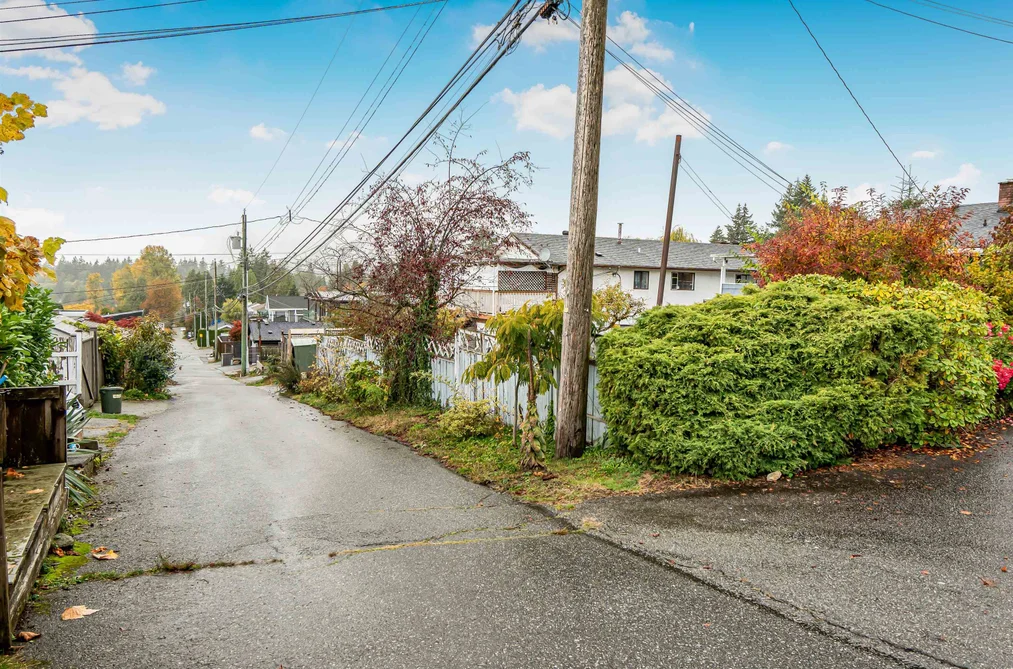 335 W 28th Street, North Vancouver, BC - MLS: R3179561 - Photo 34 335 W 28th Street, North Vancouver, BC - MLS: R3179561 - Photo 34
