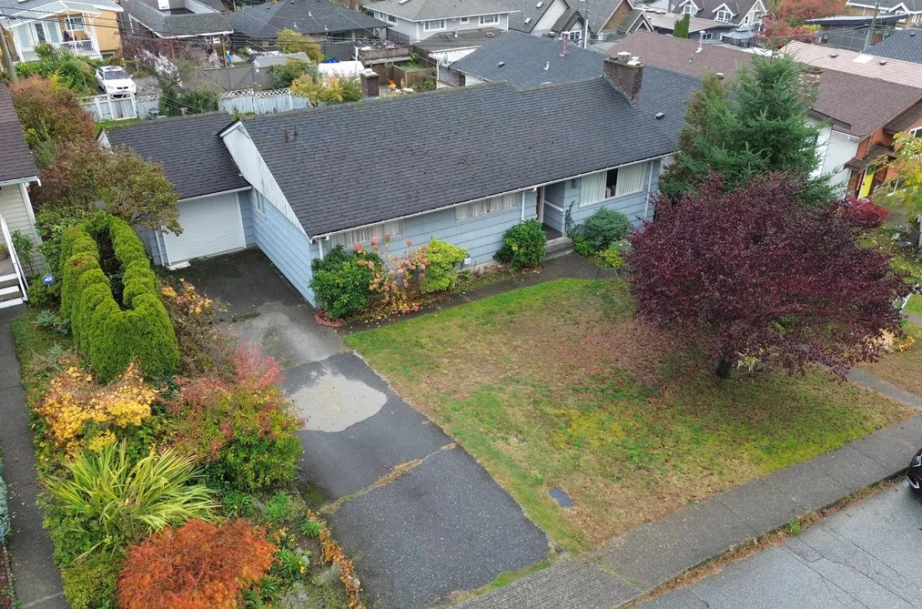 335 W 28th Street, North Vancouver, BC - MLS: R3179561 - Photo 6 335 W 28th Street, North Vancouver, BC - MLS: R3179561 - Photo 6