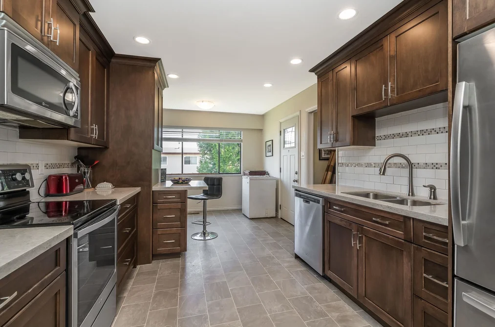 3351 BOWEN DRIVE, Richmond, BC — Residential for Sale — Photo 14 of 40
