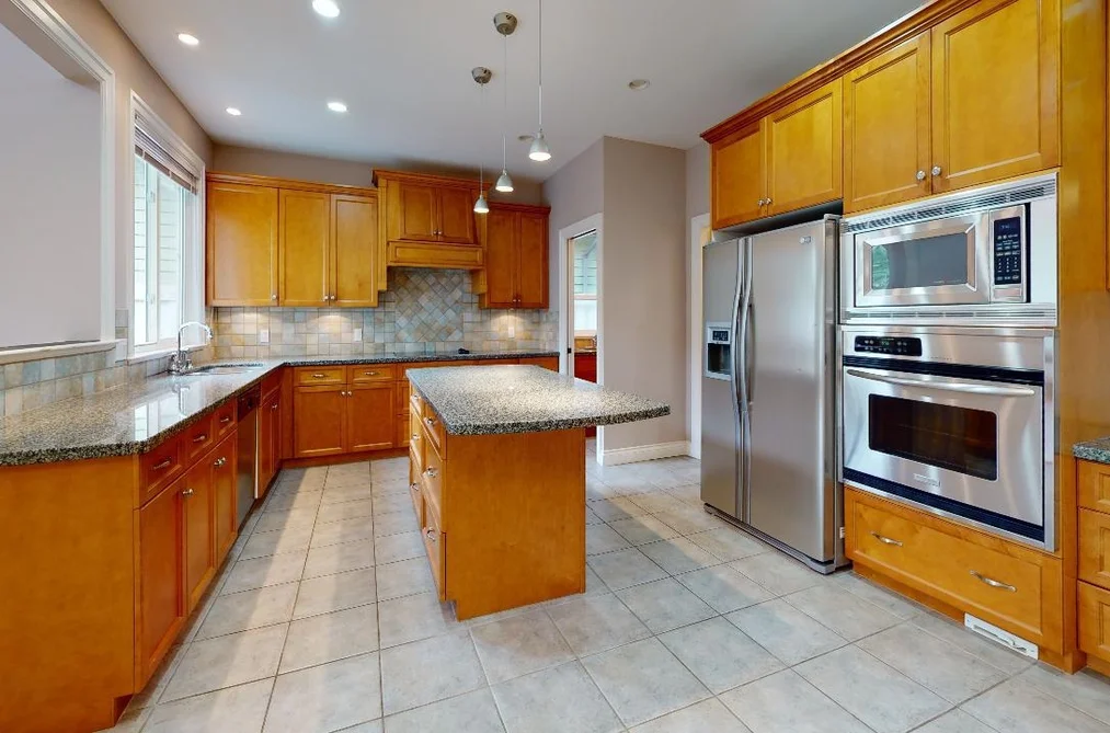 3351 POINT AVENUE, Richmond BC V7C 5W8, Richmond BC — Residential for Sale - Photo 5
