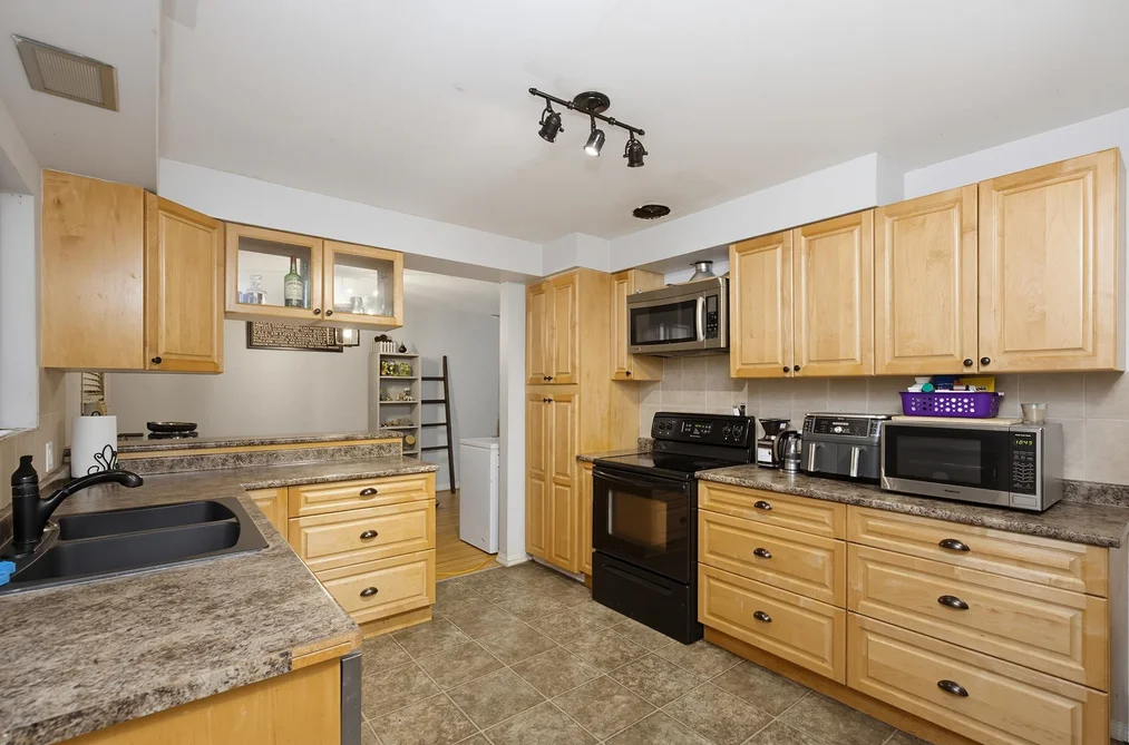 33539 DEWDNEY TRUNK ROAD, Mission BC V2V 6Y3, Mission BC — Residential for Sale — Photo 3 of 36