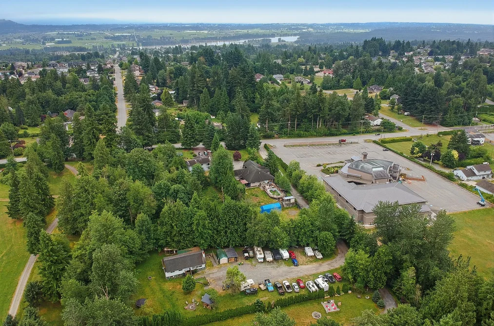 33539 DEWDNEY TRUNK ROAD, Mission BC V2V 6Y3, Mission BC — Residential for Sale — Photo 35 of 36