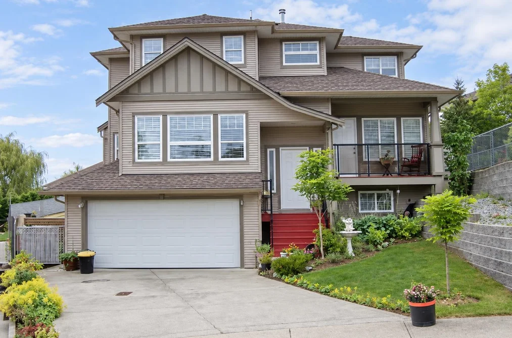 House for sale at 33556 Carion Court Court Mission British Columbia - MLS: R3167520
