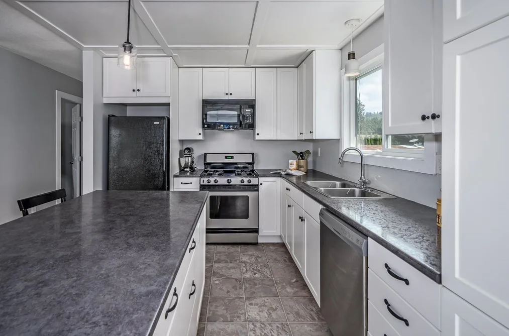 33561 7 AVENUE, Mission, BC — Residential for Sale — Photo 13 of 38