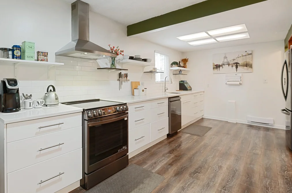 3358 JERVIS STREET, Port Coquitlam BC V3B 4P3, Port Coquitlam BC — Residential for Sale - Photo 2