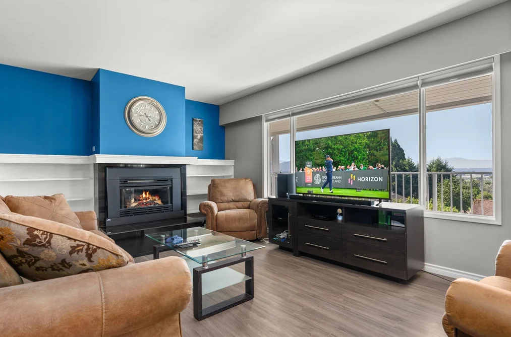 33580 5TH AVENUE, Mission BC V2V 1W6, Mission BC — Residential for Sale - Photo 2