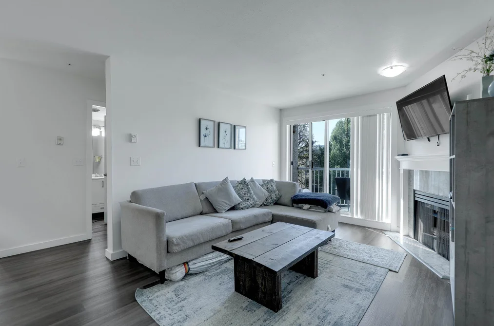 336 32830 GEORGE FERGUSON WAY, Abbotsford BC V2S 7K1, Abbotsford BC — Residential for Sale - Photo 3