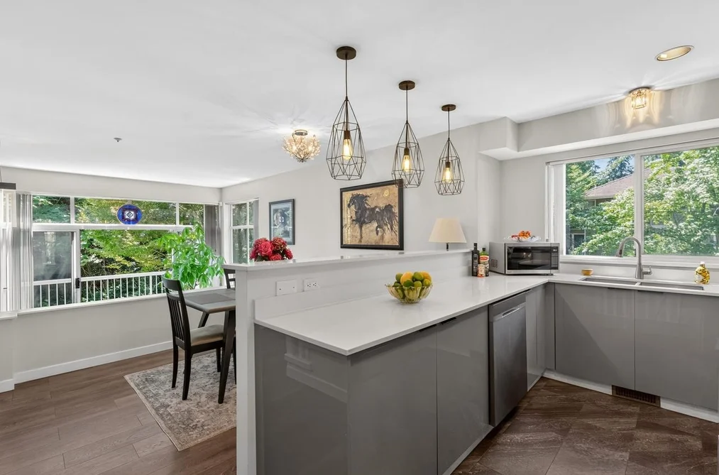 3360 COBBLESTONE AVENUE, Vancouver BC V5S 4S4, Vancouver BC — Residential for Sale — Photo 3 of 28