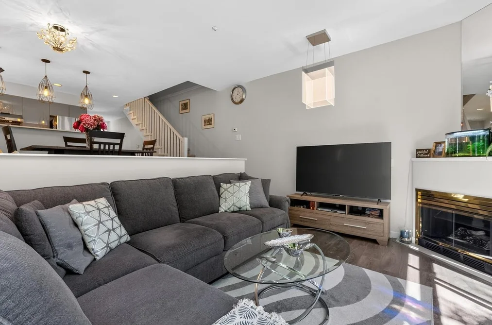 3360 COBBLESTONE AVENUE, Vancouver BC V5S 4S4, Vancouver BC — Residential for Sale — Photo 9 of 28