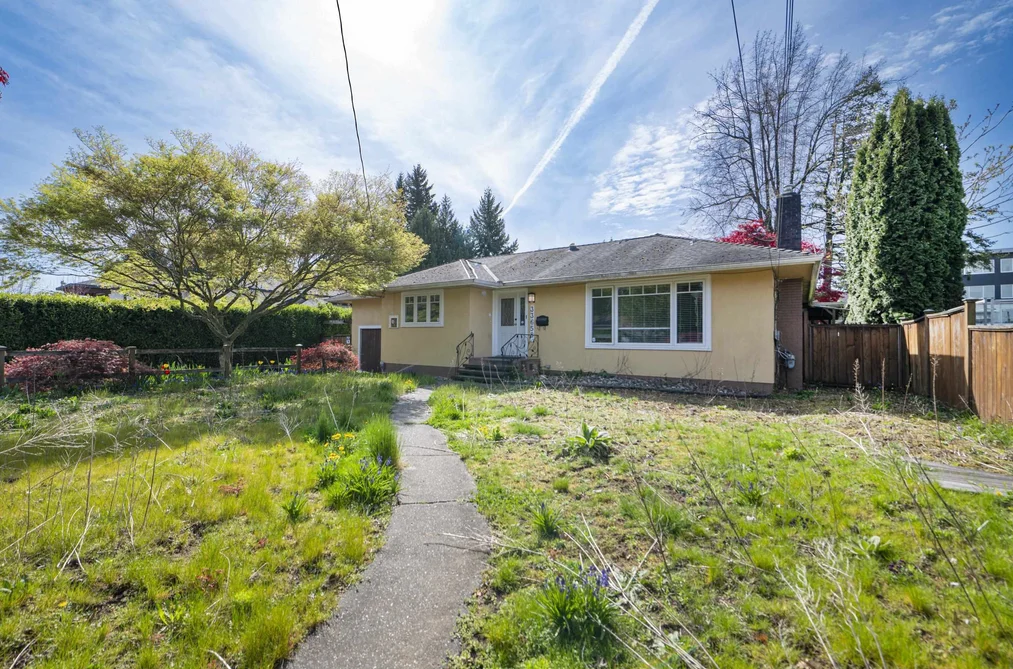 33658 LINCOLN ROAD, Abbotsford BC V2S 1R9, Abbotsford BC — Residential for Sale - Photo 2