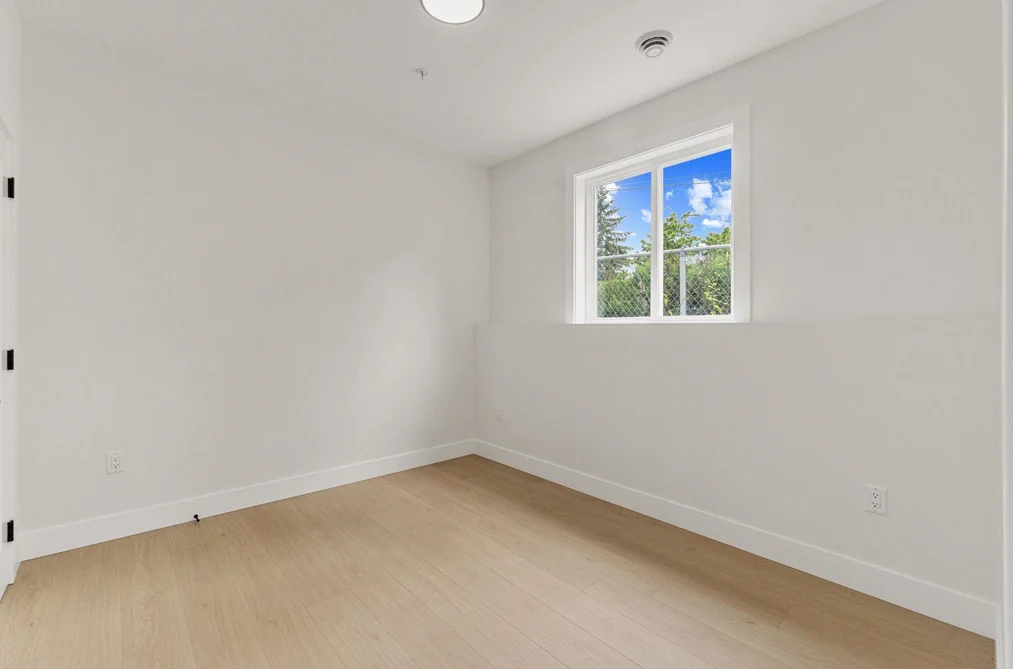 33664 DEWDNEY TRUNK ROAD, Mission, BC — Residential for Sale — Photo 12 of 39