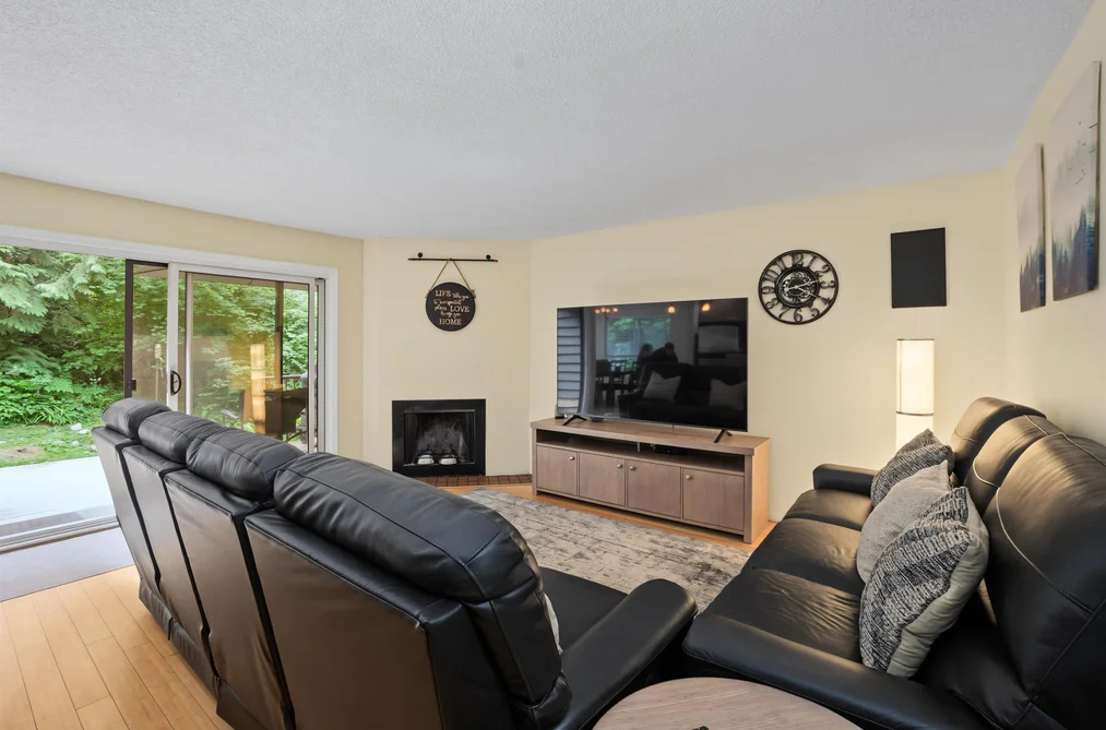 3381 WILLIAM AVENUE, Vancouver BC V7K 1Z7, Vancouver BC — Residential for Sale — Photo 5 of 24