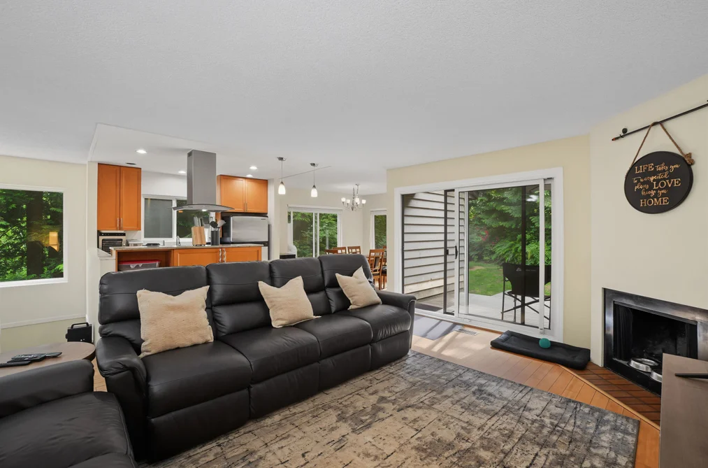 3381 WILLIAM AVENUE, Vancouver BC V7K 1Z7, Vancouver BC — Residential for Sale — Photo 6 of 24