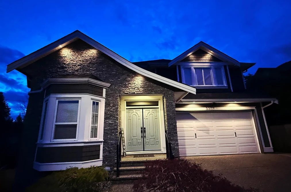 House for sale at 3382 Edwin Court Coquitlam British Columbia - MLS: R3112673