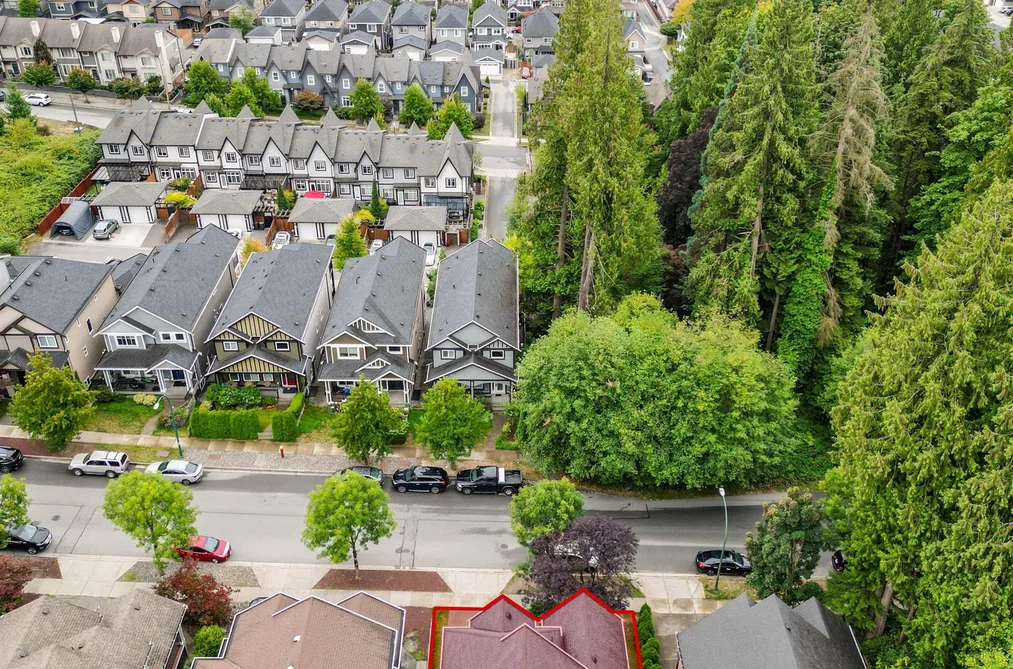 3383 Gislason Avenue, Coquitlam, BC - MLS: R3162235 - Photo 32 3383 Gislason Avenue, Coquitlam, BC - MLS: R3162235 - Photo 32