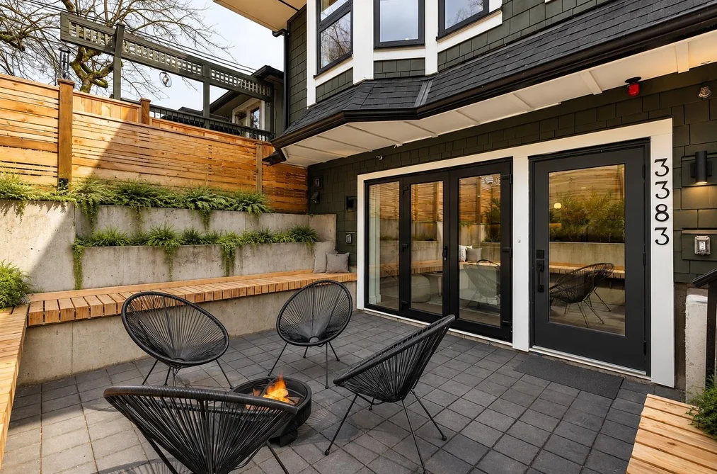 Half Duplex for sale at 3383 Victoria Drive Vancouver British Columbia - MLS: R3120124