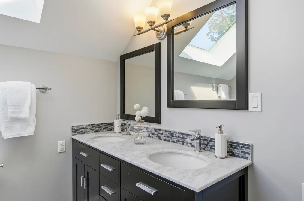 3385 W 8TH AVENUE, Vancouver BC V6R 1Y3, Vancouver BC — Residential for Sale — Photo 17 of 20