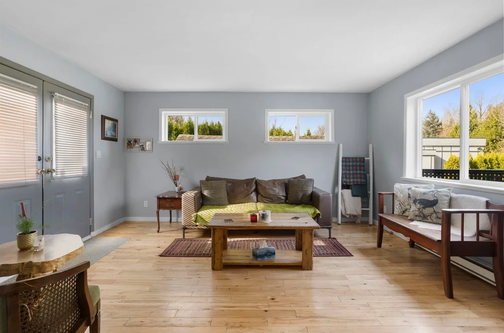 33861 PRENTIS AVENUE, Mission BC V2V 2J7, Mission BC — Residential for Sale - Photo 5