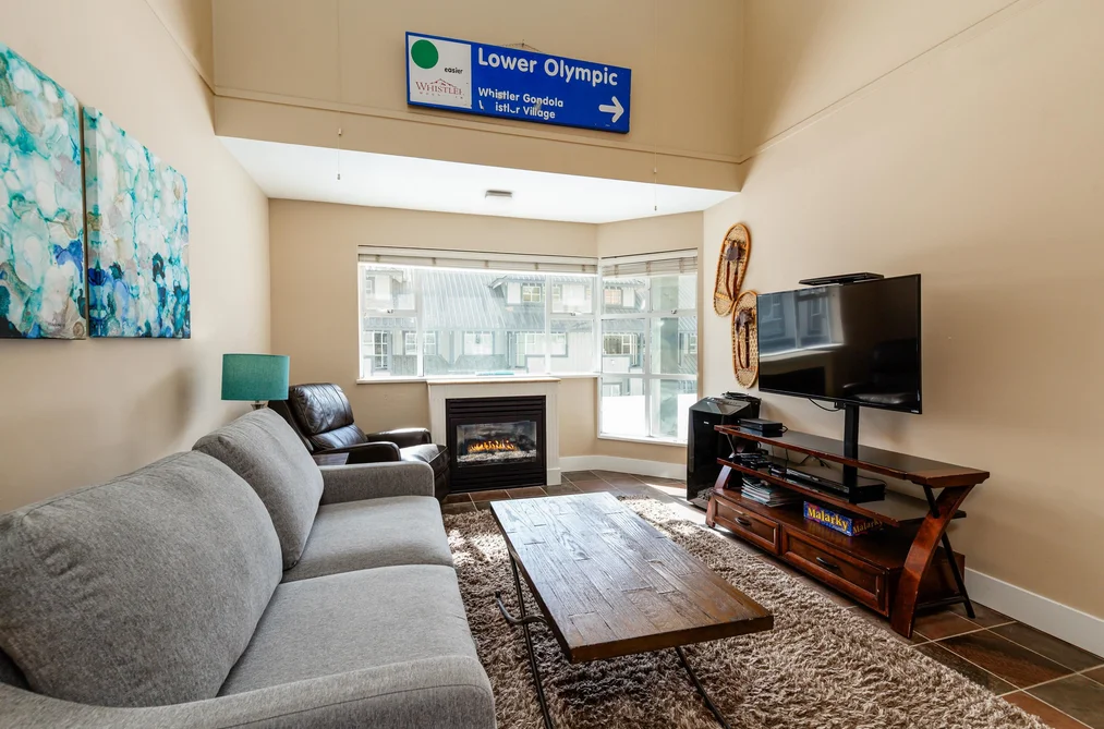 339 4573 CHATEAU BOULEVARD, Whistler BC V8E 0Z5, Whistler BC — Residential for Sale - Photo 3