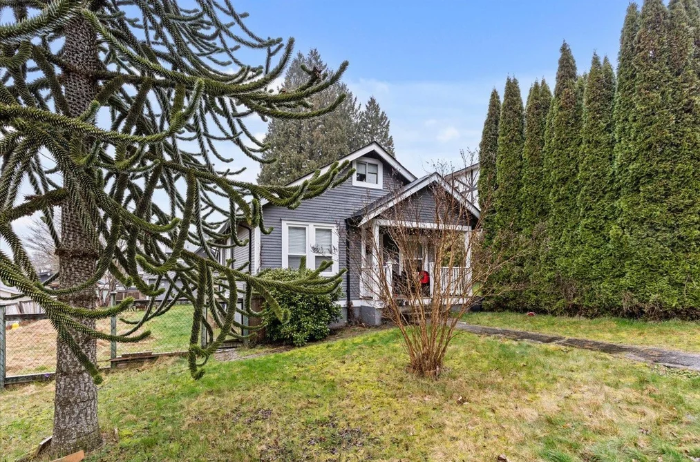 33913 PINE STREET, Abbotsford BC V2S 2P4, Abbotsford BC — Residential for Sale - Photo 3