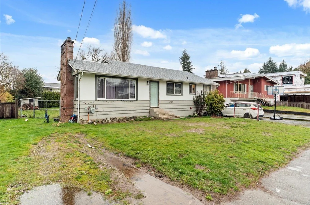 33919 VICTORY BOULEVARD, Abbotsford BC V2S 1S8, Abbotsford BC — Residential for Sale - Photo 4