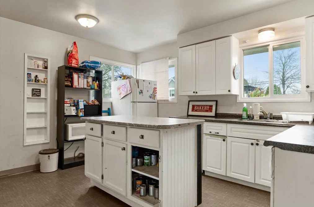 33919 VICTORY BOULEVARD, Abbotsford BC V2S 1S8, Abbotsford BC — Residential for Sale - Photo 6