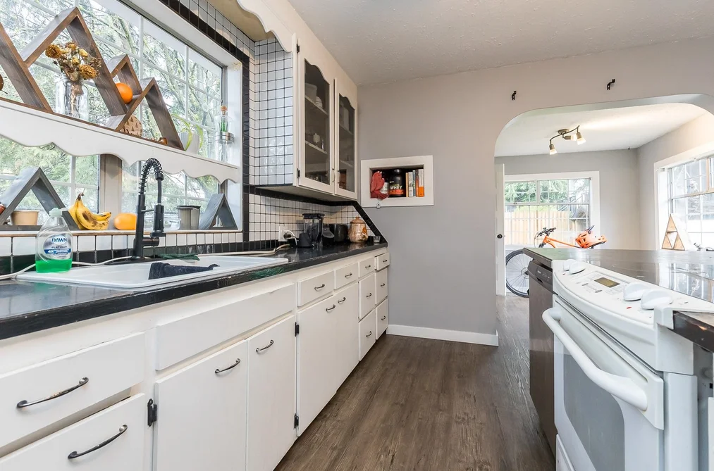 33944 MCCRIMMON DRIVE, Abbotsford BC V2T 2V3, Abbotsford BC — Residential for Sale - Photo 5