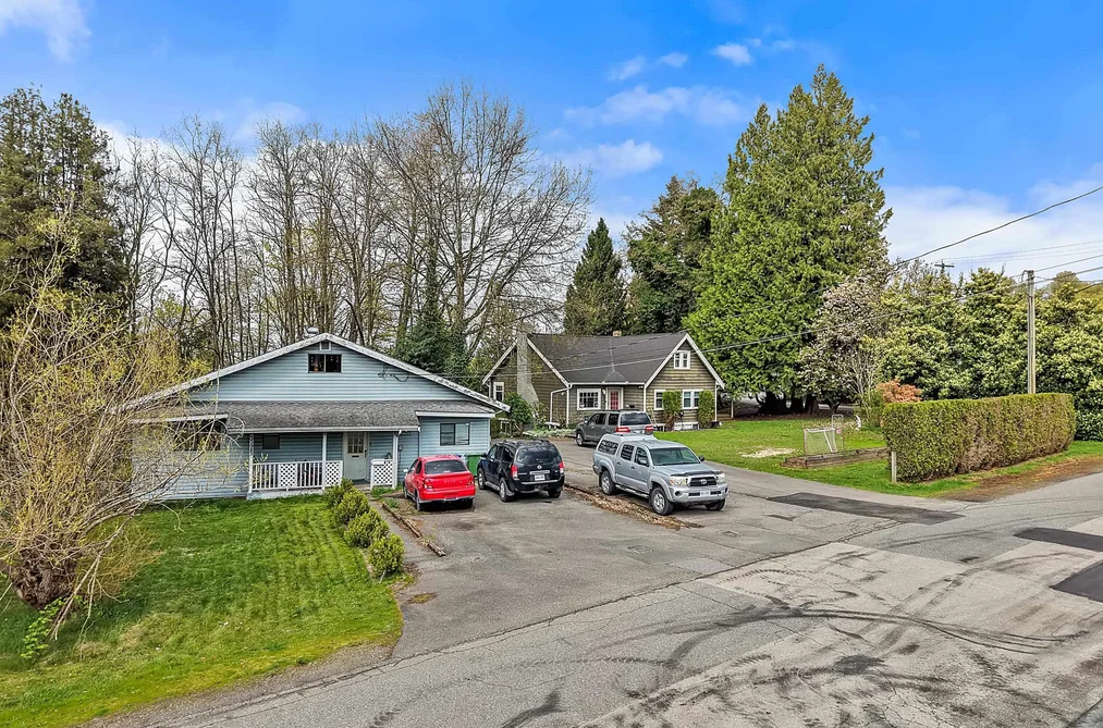 33983-33991 MCCRIMMON DRIVE, Abbotsford BC V2S 2V2, Abbotsford BC — Residential for Sale - Photo 2