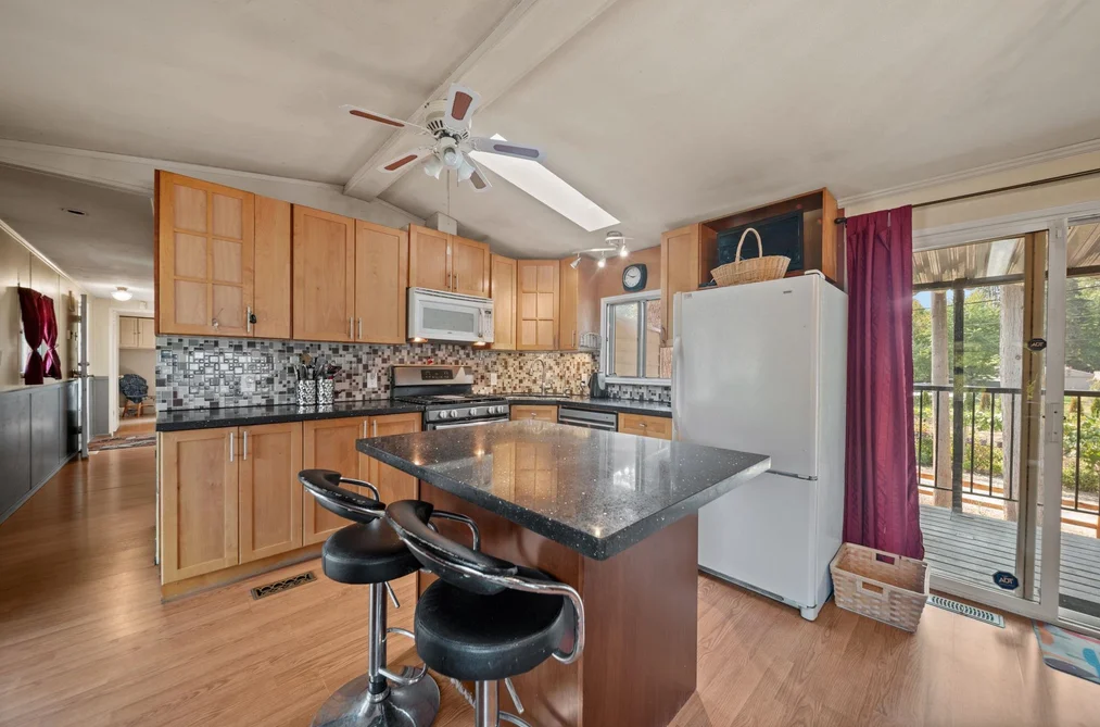 Manufactured Home for sale at 34 12868 229th Street Maple Ridge British Columbia - MLS: R3157317