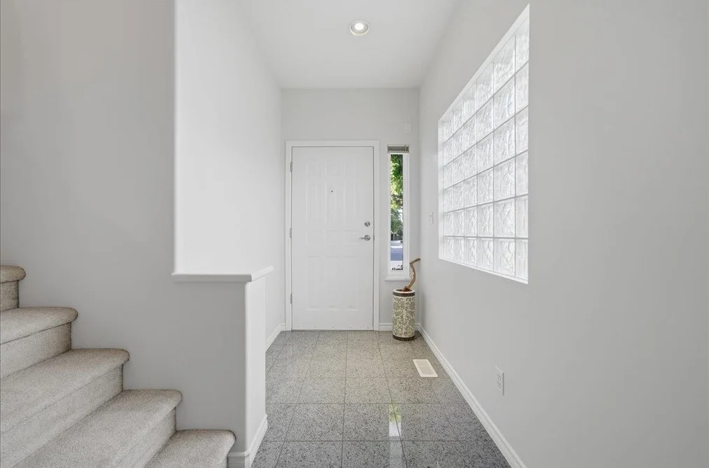 34 1290 AMAZON DRIVE, Port Coquitlam BC V3B 7Z8, Port Coquitlam BC — Residential for Sale - Photo 2