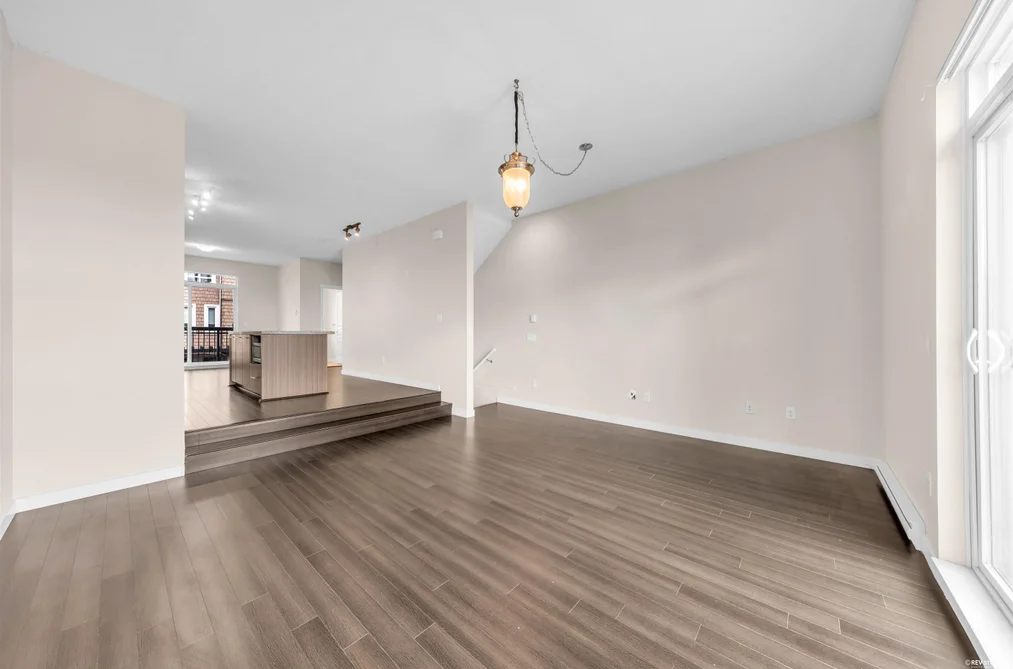 34 1305 SOBALL STREET, Coquitlam BC V3E 0E8, Coquitlam BC — Residential for Sale — Photo 5 of 28