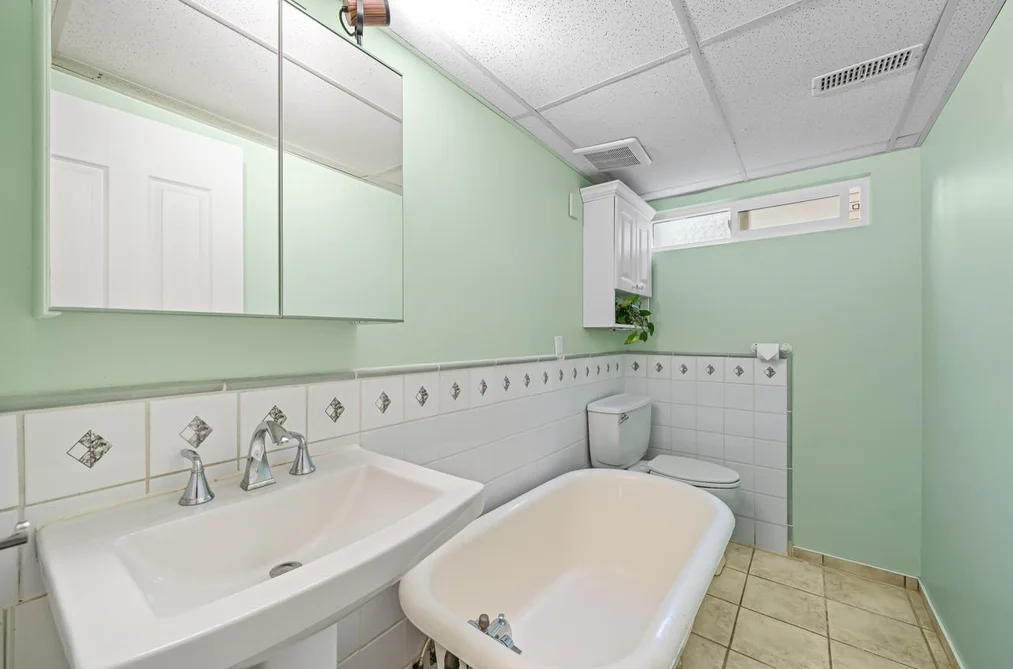 34-2719 St. Michael Street, Port Coquitlam, BC - Townhouse for Sale - Photo 12 of 24 34-2719 St. Michael Street, Port Coquitlam, BC - Townhouse for Sale - Photo 12 of 24