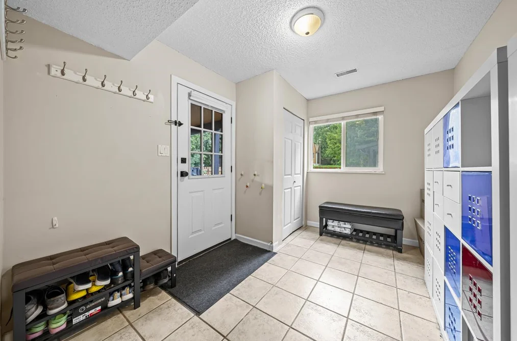 34-2719 St. Michael Street, Port Coquitlam, BC - Townhouse for Sale - Photo 16 of 24 34-2719 St. Michael Street, Port Coquitlam, BC - Townhouse for Sale - Photo 16 of 24