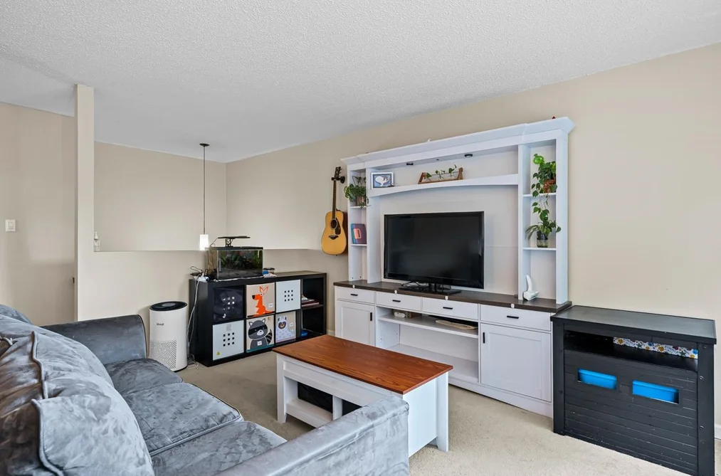 34-2719 St. Michael Street, Port Coquitlam, BC - Townhouse for Sale - Photo 3 of 24 34-2719 St. Michael Street, Port Coquitlam, BC - Townhouse for Sale - Photo 3 of 24