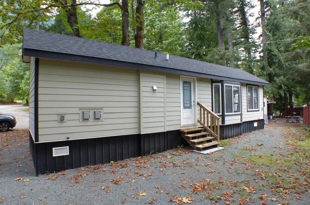 Manufactured Home for sale at 34 28605 Trans Canada Highway Hope British Columbia - MLS: R3096712