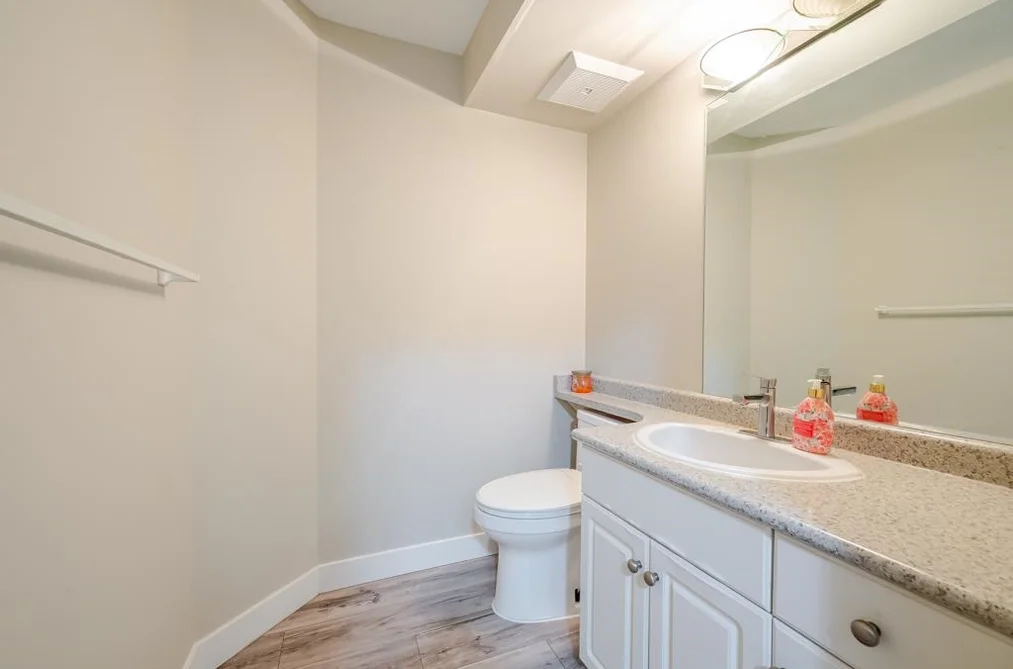 34-30857 Sandpiper Drive, Abbotsford, BC - Townhouse for Sale - Photo 21 of 35 34-30857 Sandpiper Drive, Abbotsford, BC - Townhouse for Sale - Photo 21 of 35
