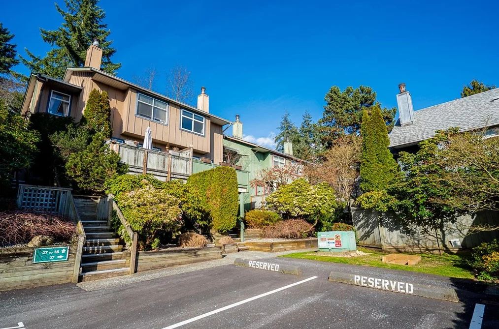34 900 17TH STREET, North Vancouver BC V7P 3K5, North Vancouver BC — Residential for Sale - Photo 2