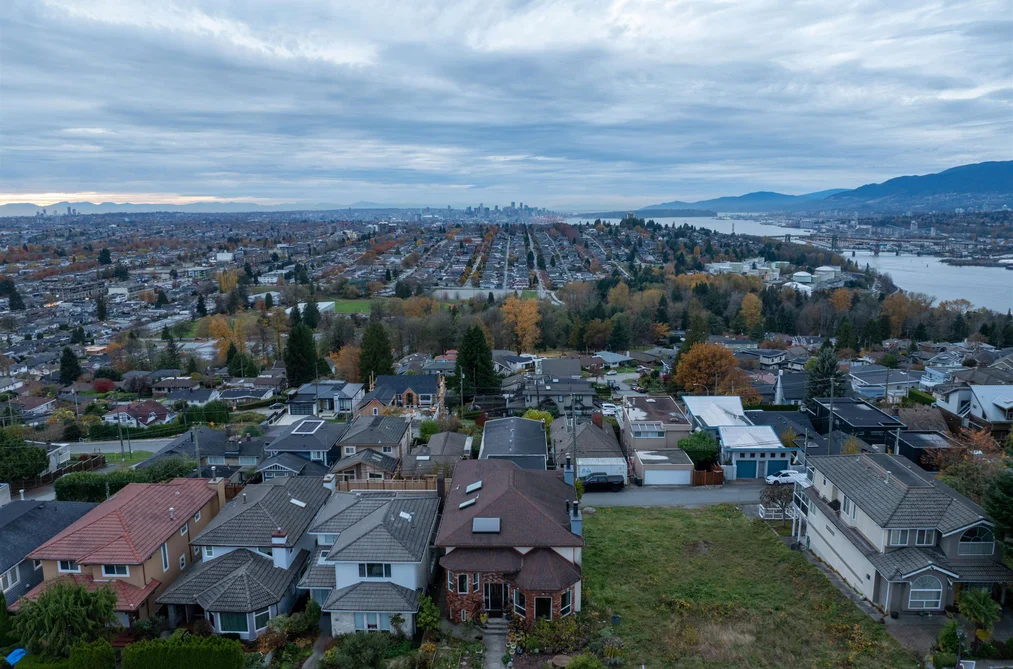 34 N HYTHE AVENUE, Burnaby BC V5B 1G4, Burnaby BC — Residential for Sale - Photo 6