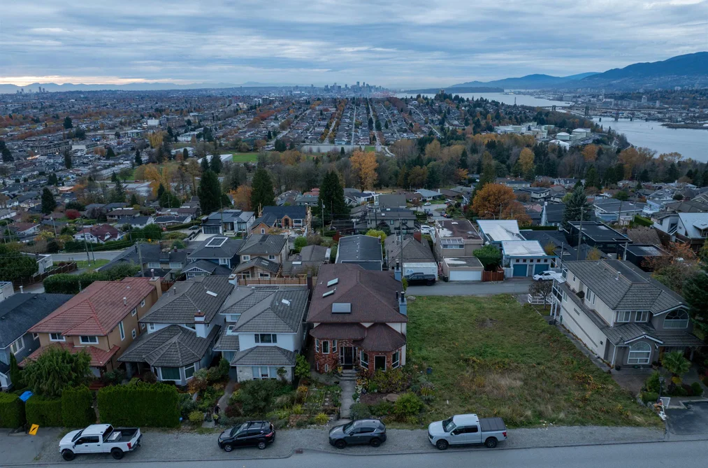 34 N HYTHE AVENUE, Burnaby BC V5B 1G4, Burnaby BC — Residential for Sale - Photo 7