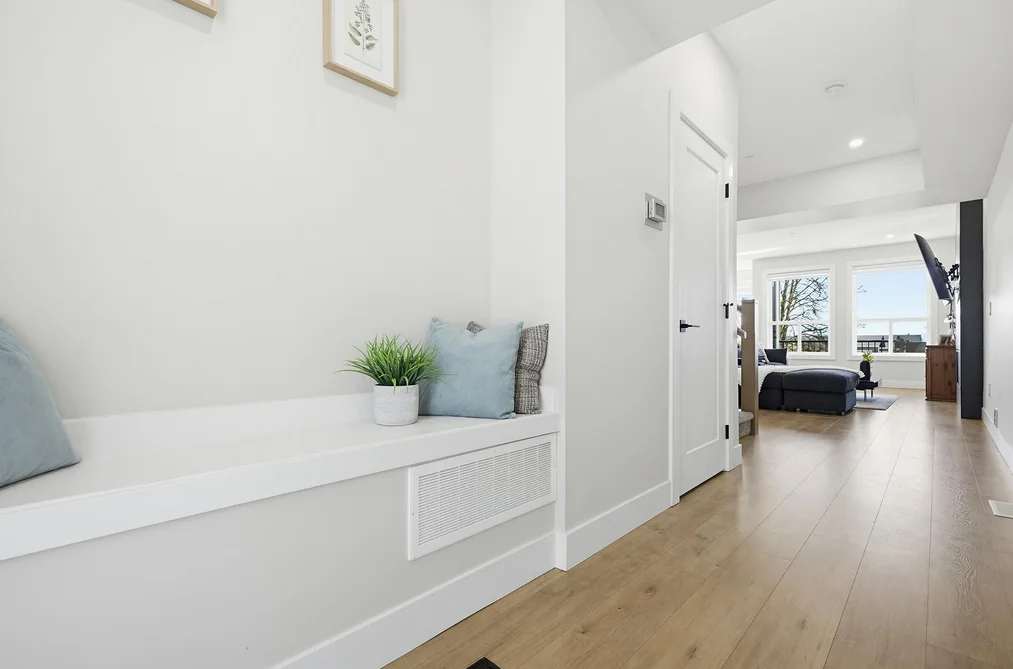 34008 BARKER COURT, Mission BC V2V 0J6, Mission BC — Residential for Sale - Photo 4