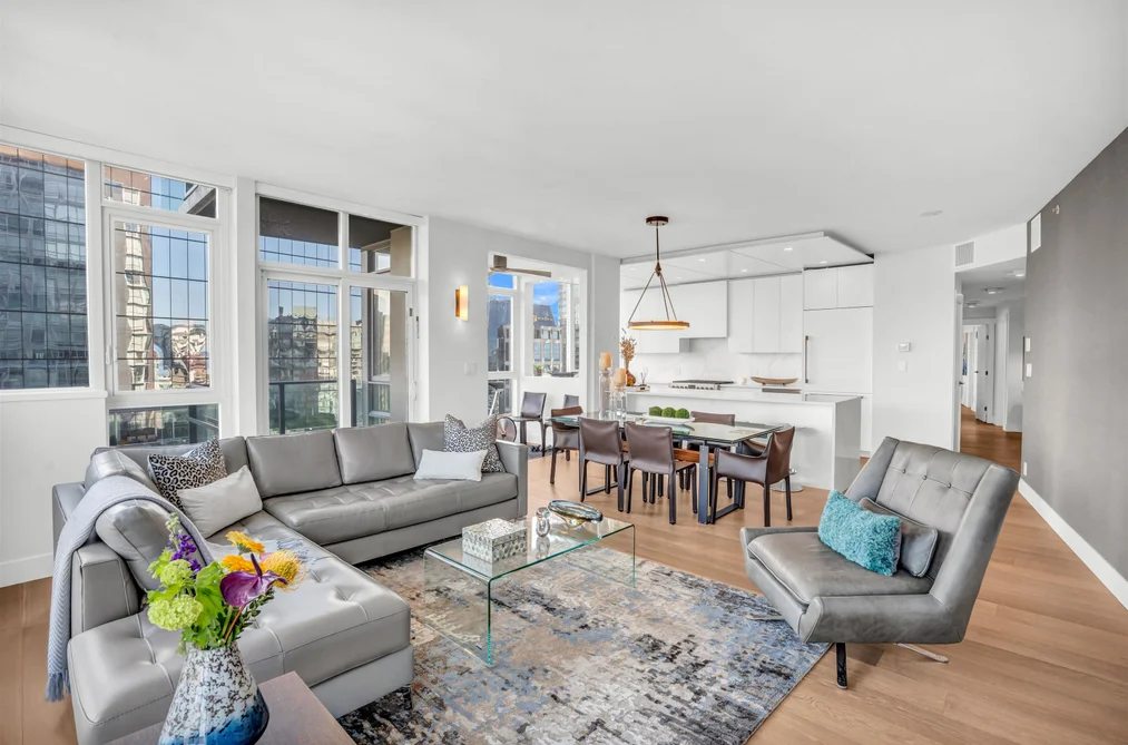 3403 1189 MELVILLE STREET, Vancouver BC V6E 4T8, Vancouver BC — Residential for Sale - Photo 2