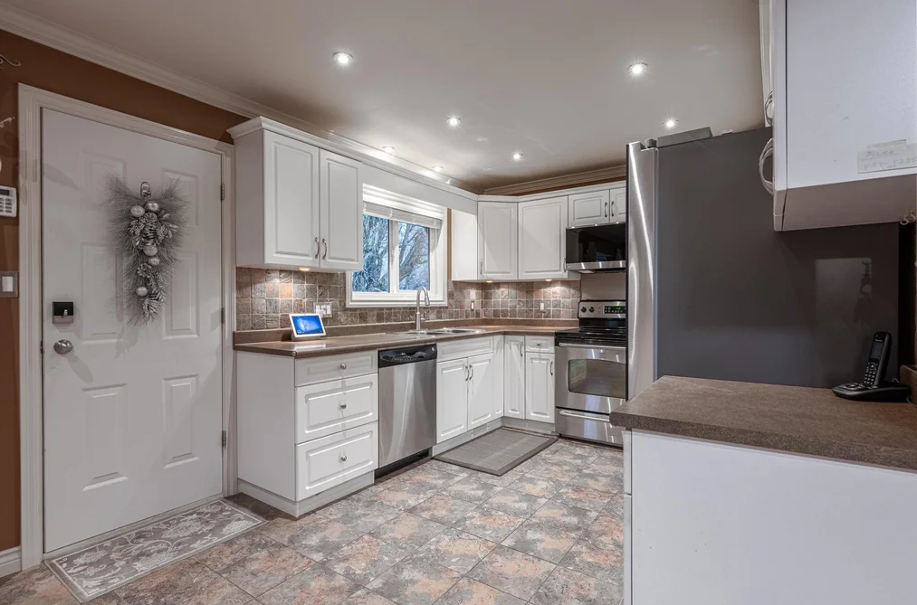 34047 MCCRIMMON DRIVE, Abbotsford BC V2S 2V6, Abbotsford BC — Residential for Sale - Photo 4
