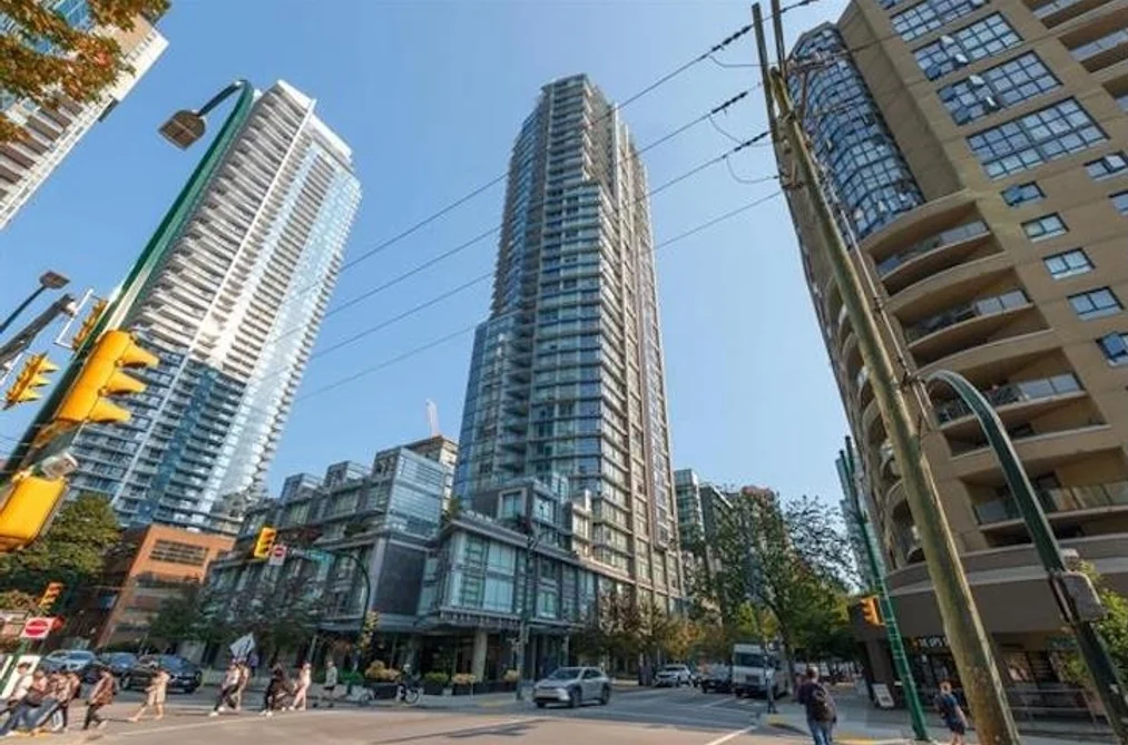 Condo for sale at 3405 1283 Howe Street Vancouver British Columbia - MLS: R3112719