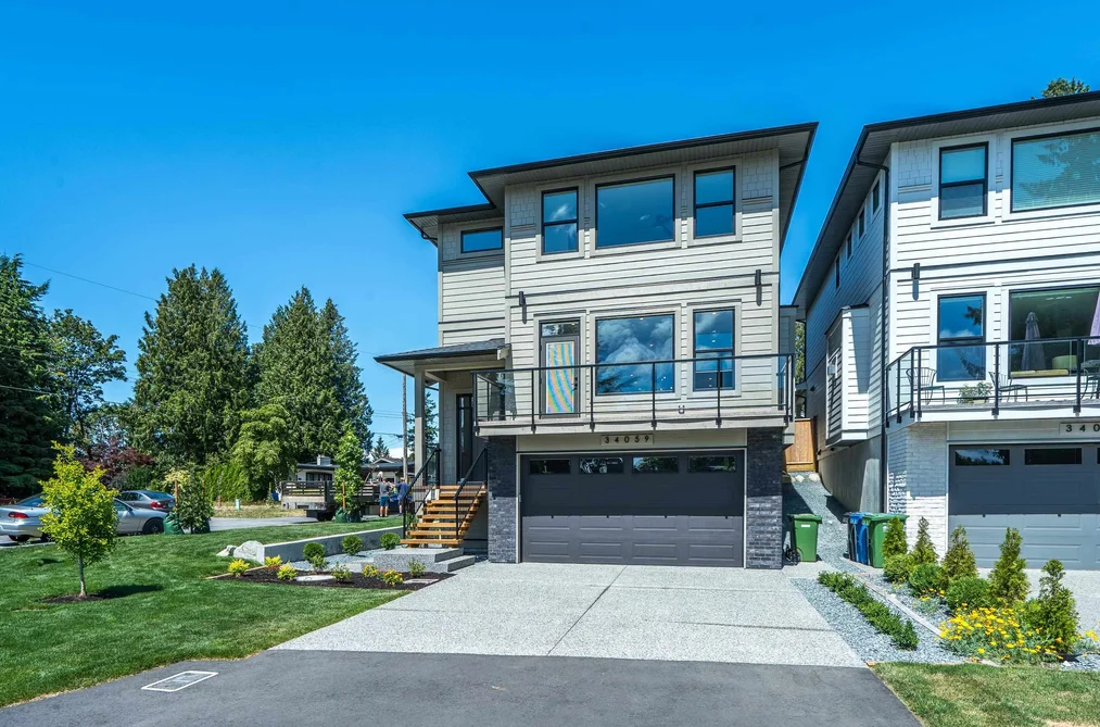 34059 WOODBINE STREET, Abbotsford BC V2S 2R3, Abbotsford BC — Residential for Sale - Photo 3