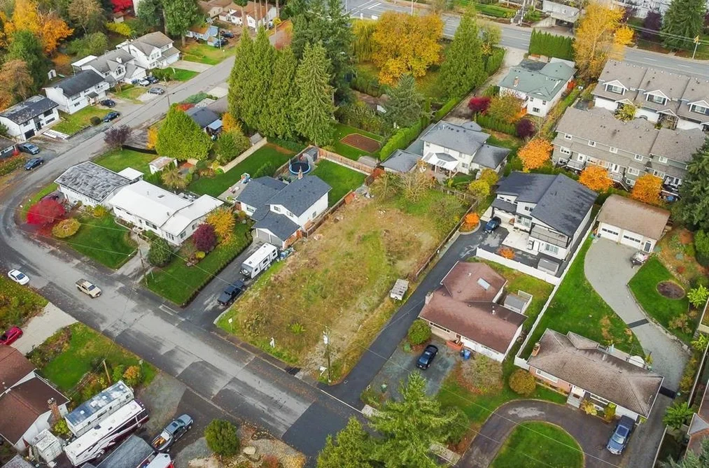 Property for sale at 34099 Fraser Street Abbotsford British Columbia - MLS: R3138378