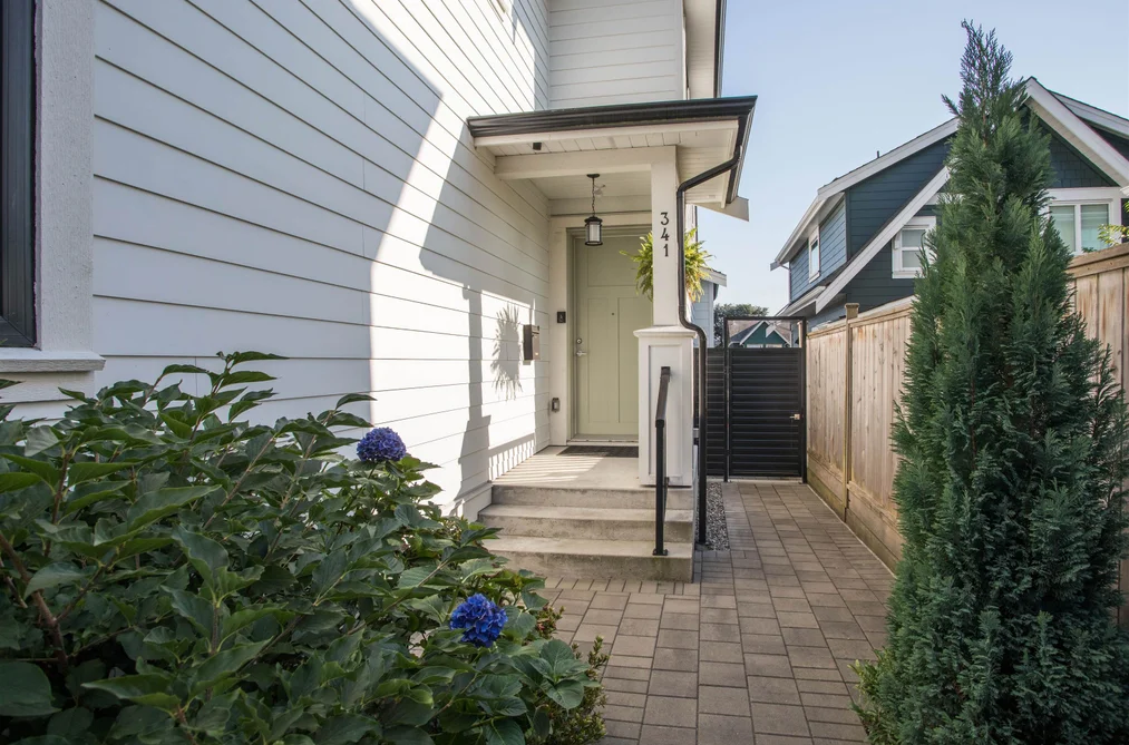 341 E 13TH STREET, North Vancouver BC V7L 2L8, North Vancouver BC — Residential for Sale - Photo 3