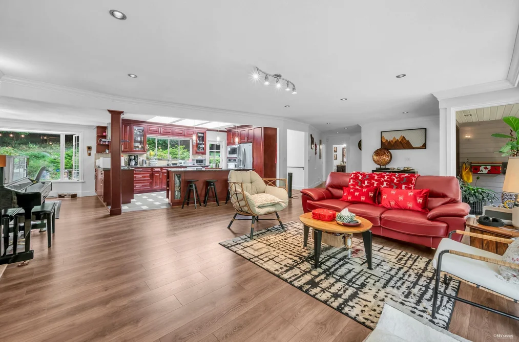 341 RABBIT LANE, West Vancouver BC V7S 1J1, West Vancouver BC — Residential for Sale - Photo 6