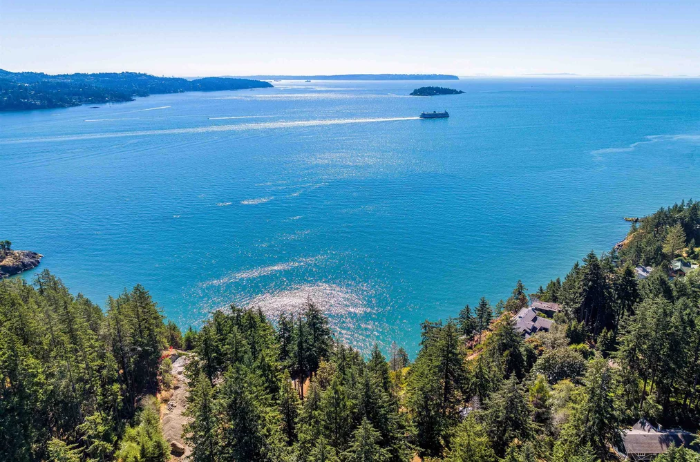 House for sale at 341 Robinson Road Bowen Island British Columbia - MLS: R3121038