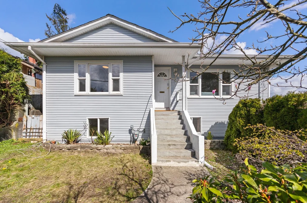 House for sale at 341 Sherbrooke Street New Westminster British Columbia - MLS: R3106178