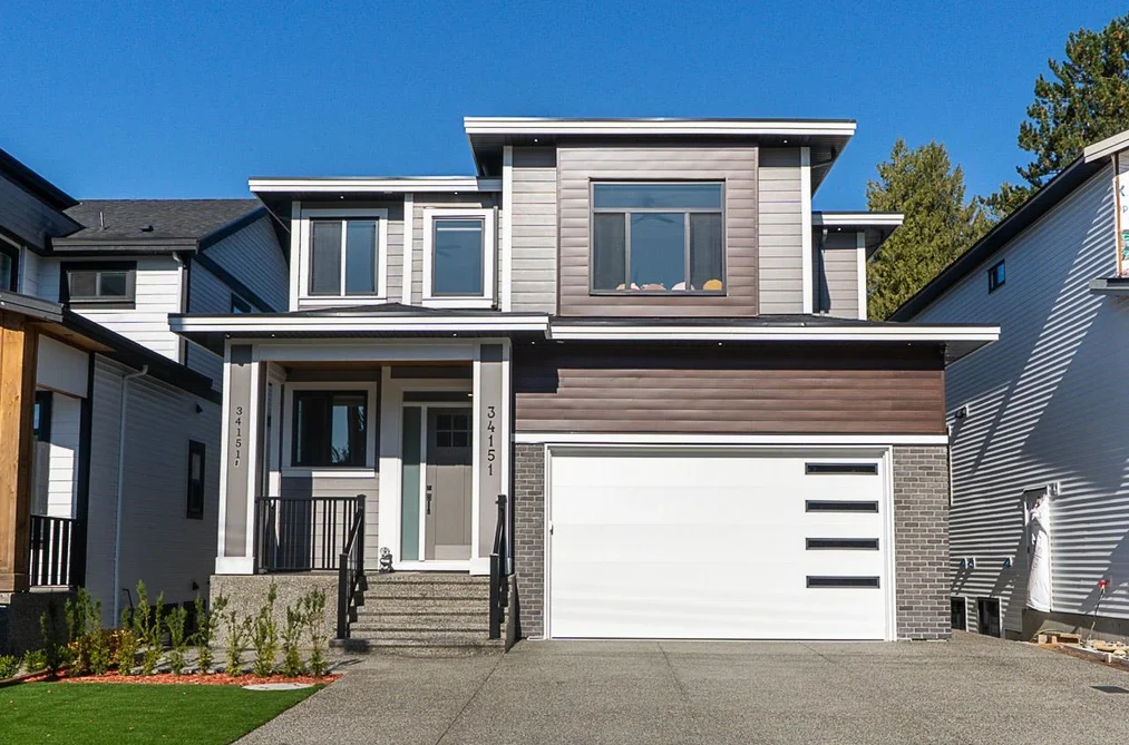 34151 Larch St, Abbotsford, BC - MLS: R3178531